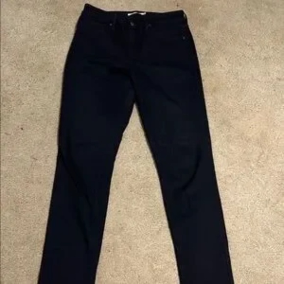 Levi's Women's High Rise Skinny Stretch Black Jeans - Picture 1 of 6
